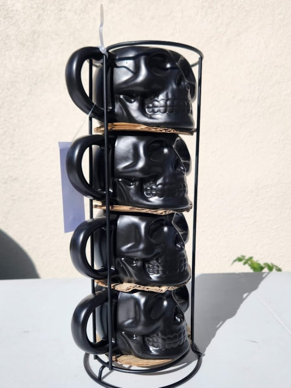 NEW Skull Mug Set of 4 Stackable Mugs Dia De Los Muertos Skulls Halloween Stonew